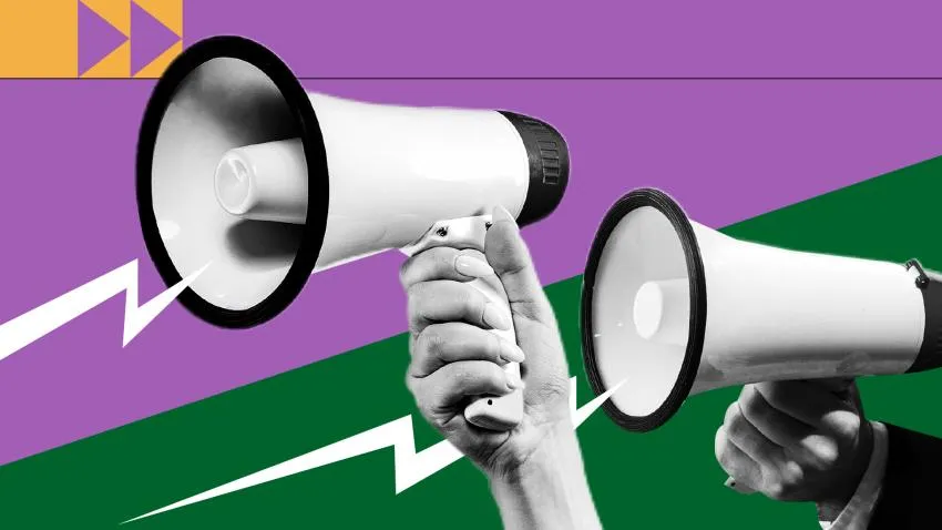 Duas mãos segurando megafones diante de um fundo roxo e verde.